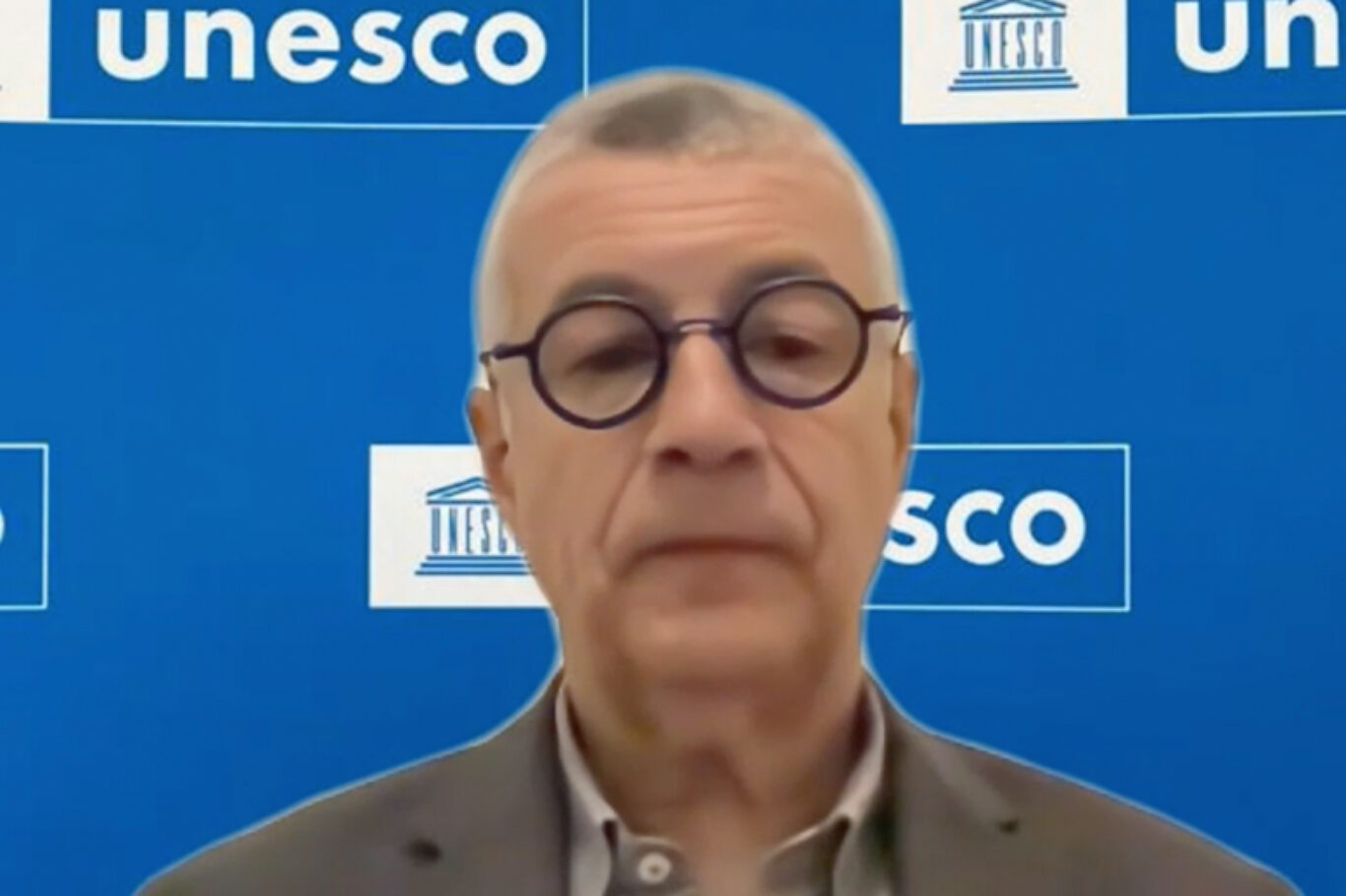 Professor António Abreu