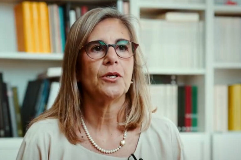 Professora Fernanda Rollo